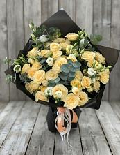 Букет цветов из:  Розы и Лизиантусы в Тирлянский
