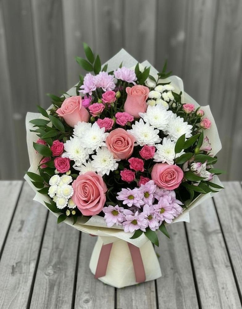 Букет цветов из: Альстромерии, Гвоздики, Розы и Хризантемы в Тирлянский