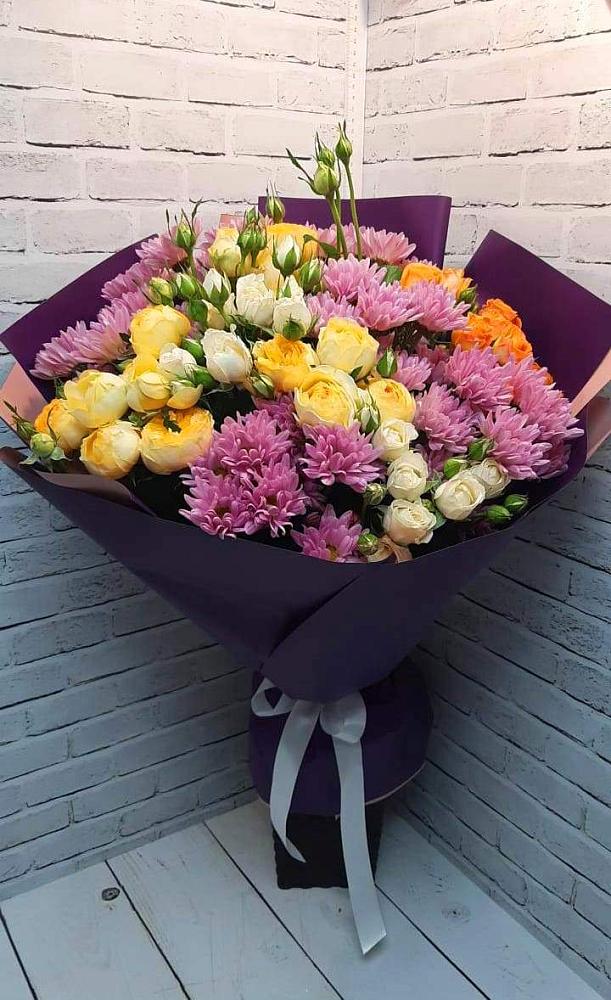 Букет цветов из: Хризантемы и Розы в Тирлянский