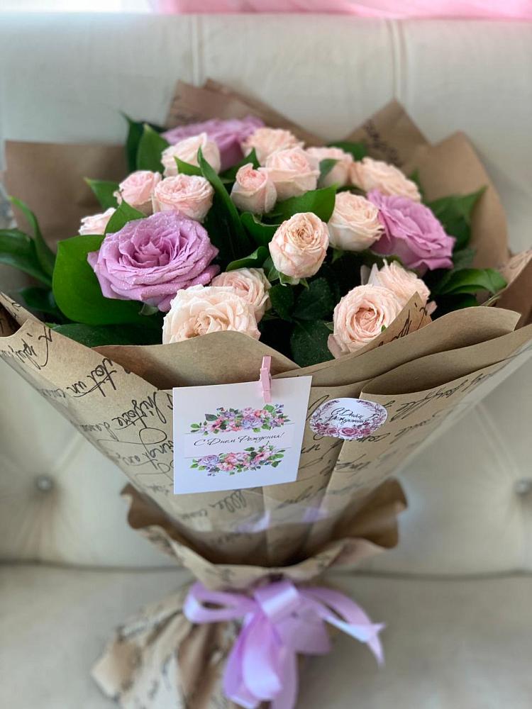 Букет цветов из: Розы в Тирлянский