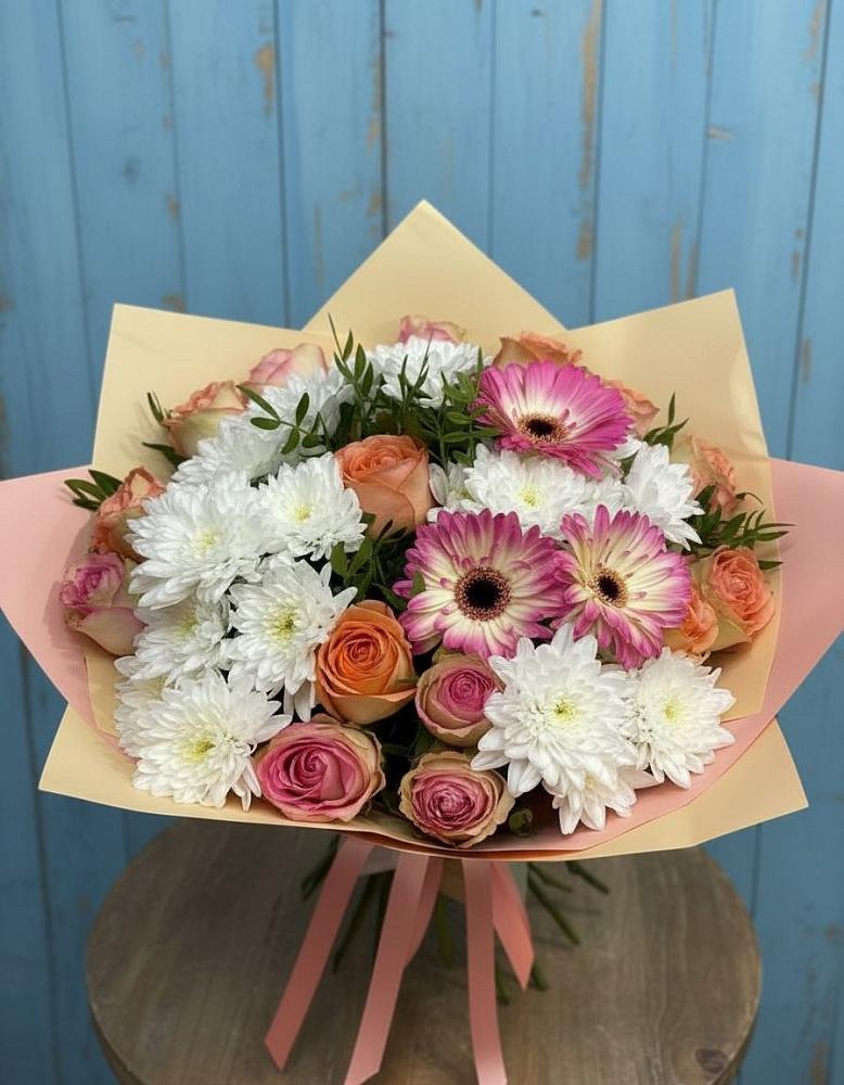 Букет цветов из: Розы, Герберы и Хризантемы в Тирлянский