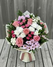 Букет цветов из:  Альстромерии, Гвоздики, Розы и Хризантемы в Тирлянский
