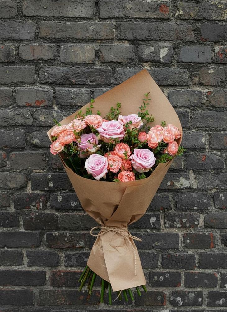 Букет цветов из: Розы в Тирлянский