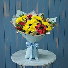 Букет цветов из:  Альстромерии и Хризантемы #REPLACE_PRED# Тирлянский