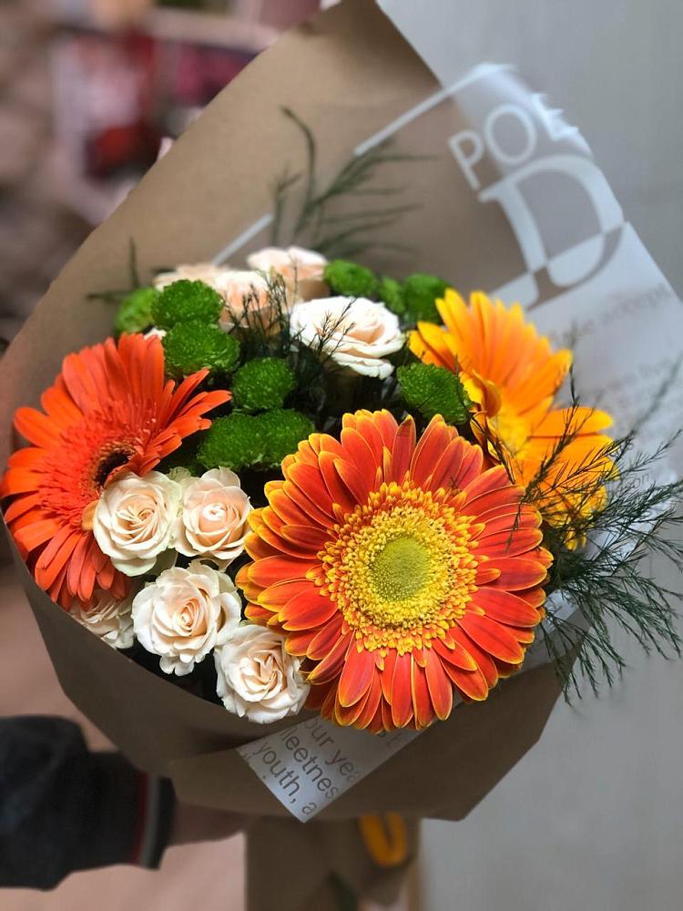 Букет цветов из: Герберы, Хризантемы и Розы в Тирлянский