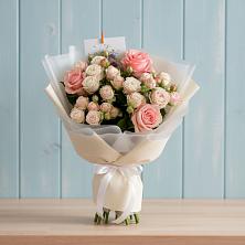 Букет цветов из:  Розы в Тирлянский